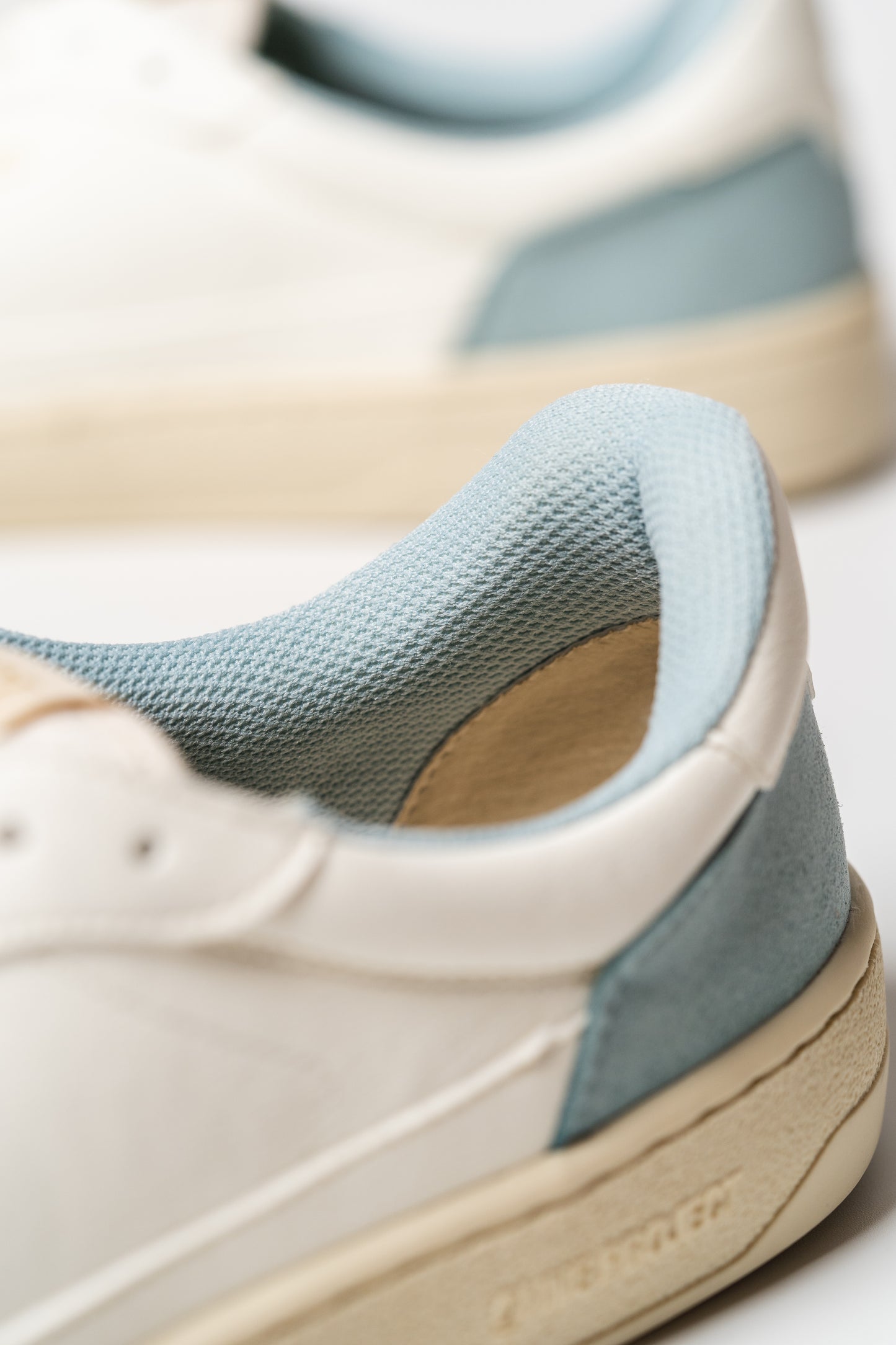 Zapatillas OHNE PROJECT Project 080 Grey Suede 43