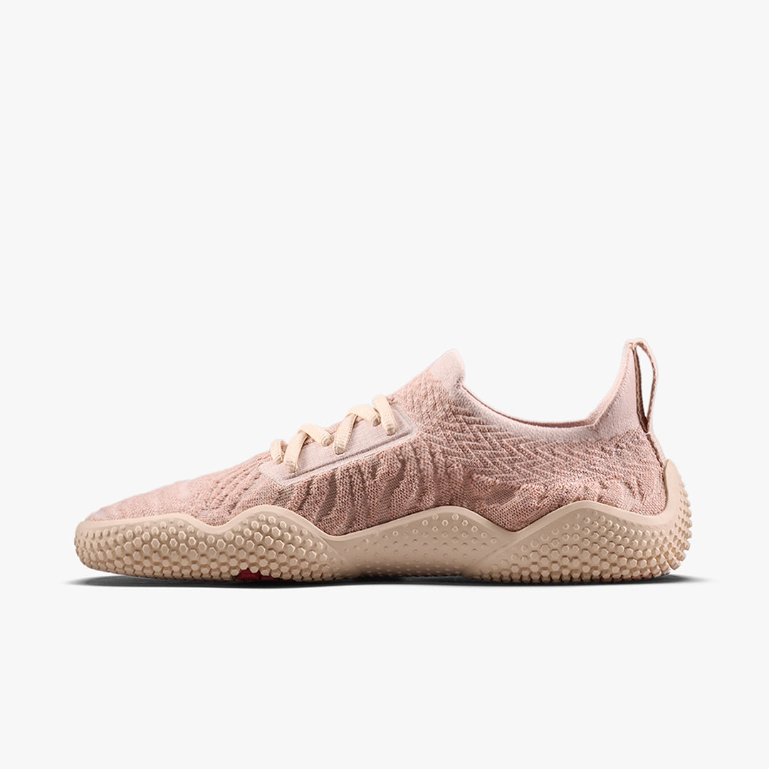 Motus Studio Sneaker