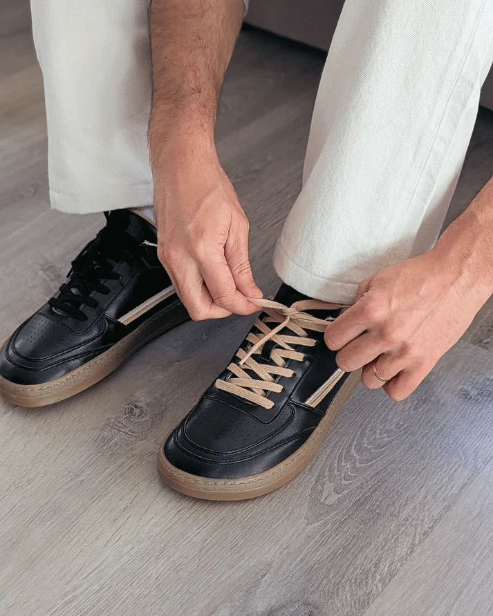 Flat Laces