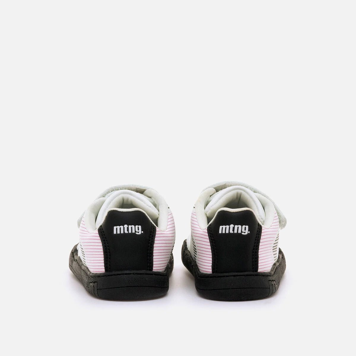 Action - MUSTANG - Barefoot You