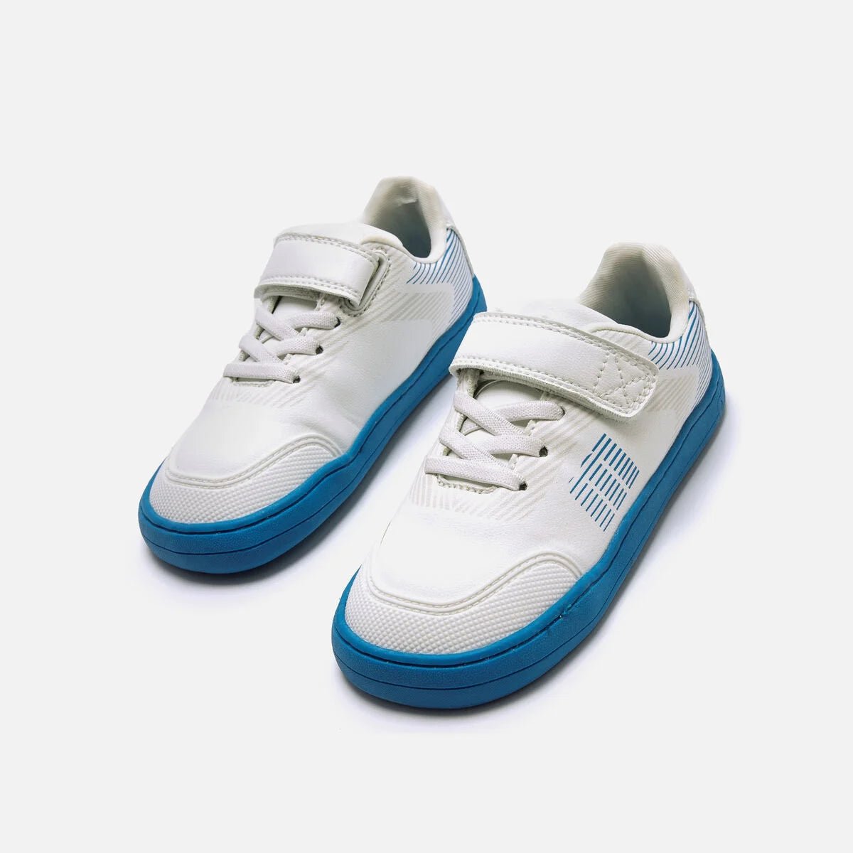 Action - MUSTANG - Barefoot You