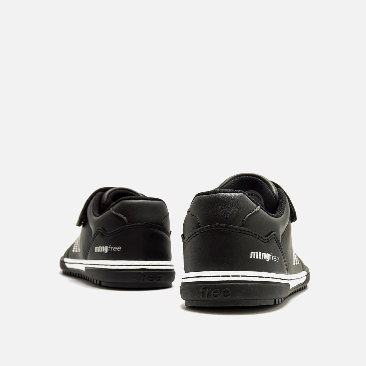 Action Futbol - MUSTANG - Barefoot You