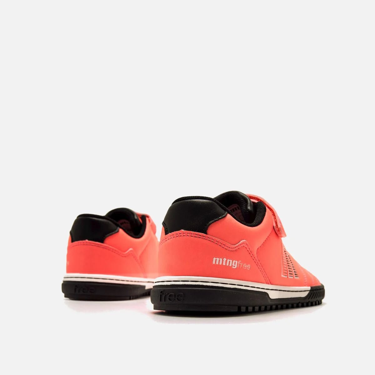 Action Futbol - MUSTANG - Barefoot You