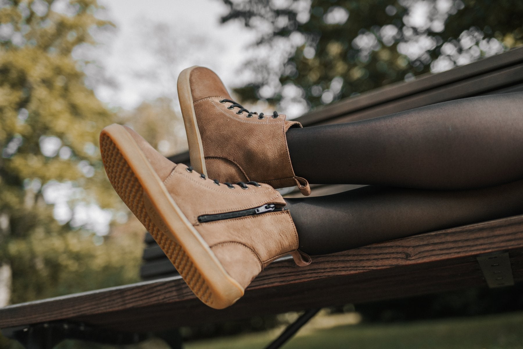 Atlas – Barefoot You1