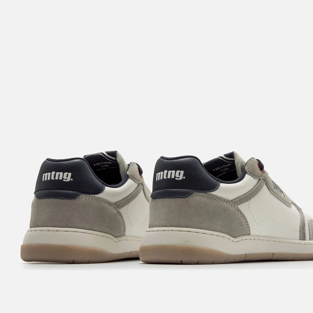 Core - MUSTANG - Barefoot You