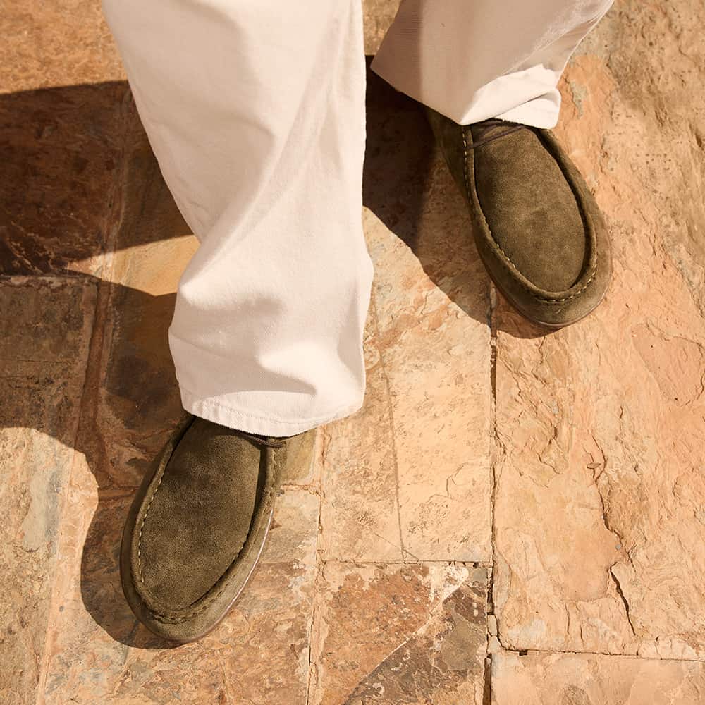 Cricket - GROUNDIES - Barefoot You