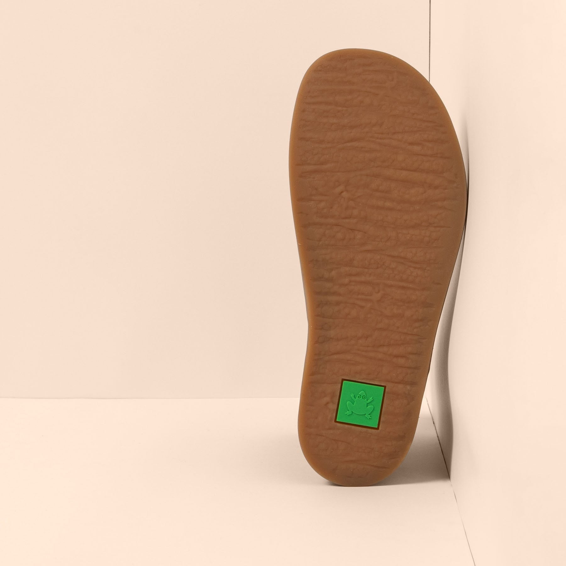 Glide - N5916 - EL NATURALISTA - Barefoot You