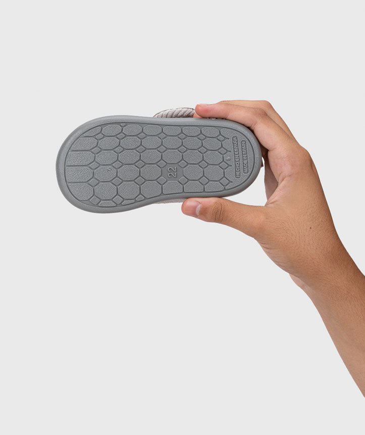 Homie pana - IGOR - Barefoot You