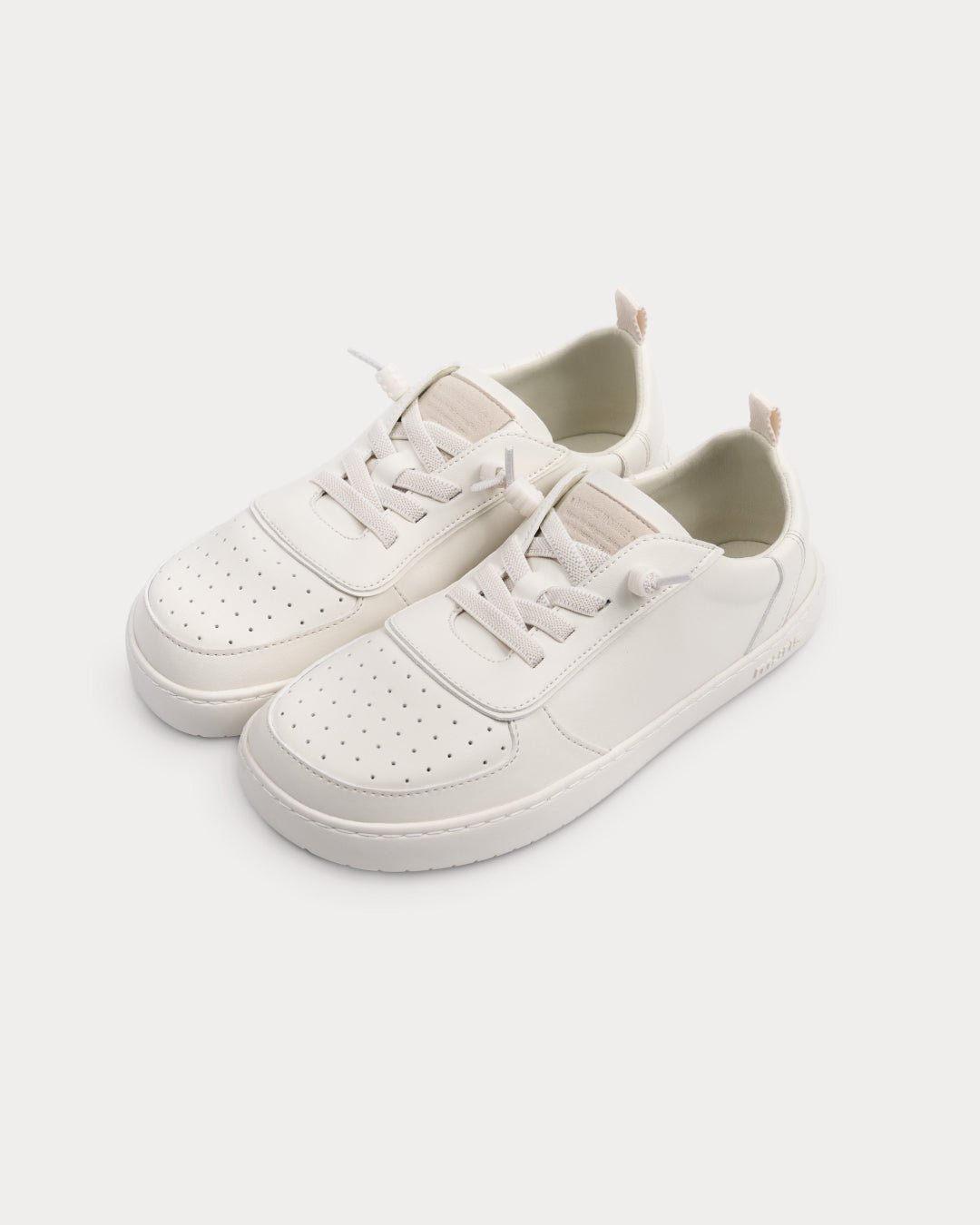 Nuuk - She - MURIS - Barefoot You