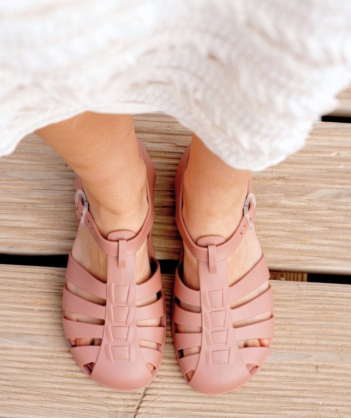 Ura - IGOR - Barefoot You